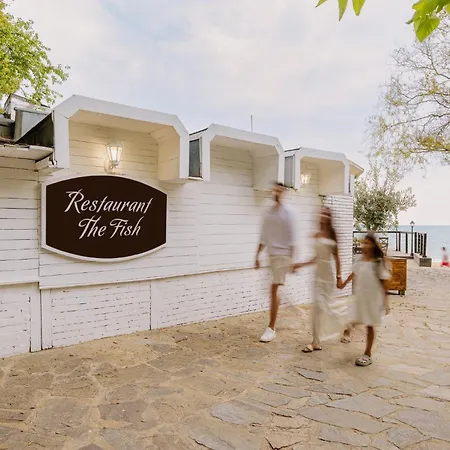 Hvd Riviera Beach Ultra All Inclusive & Mineral Pool - Private Beach & Free Parking-2